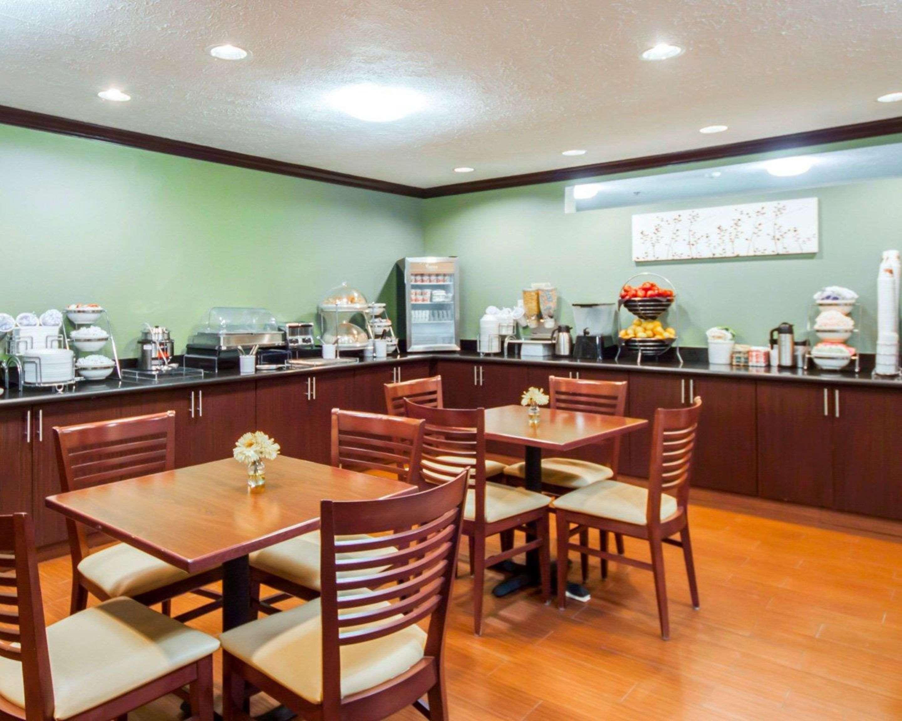 Sleep Inn & Suites Edmond Near University Екстериор снимка