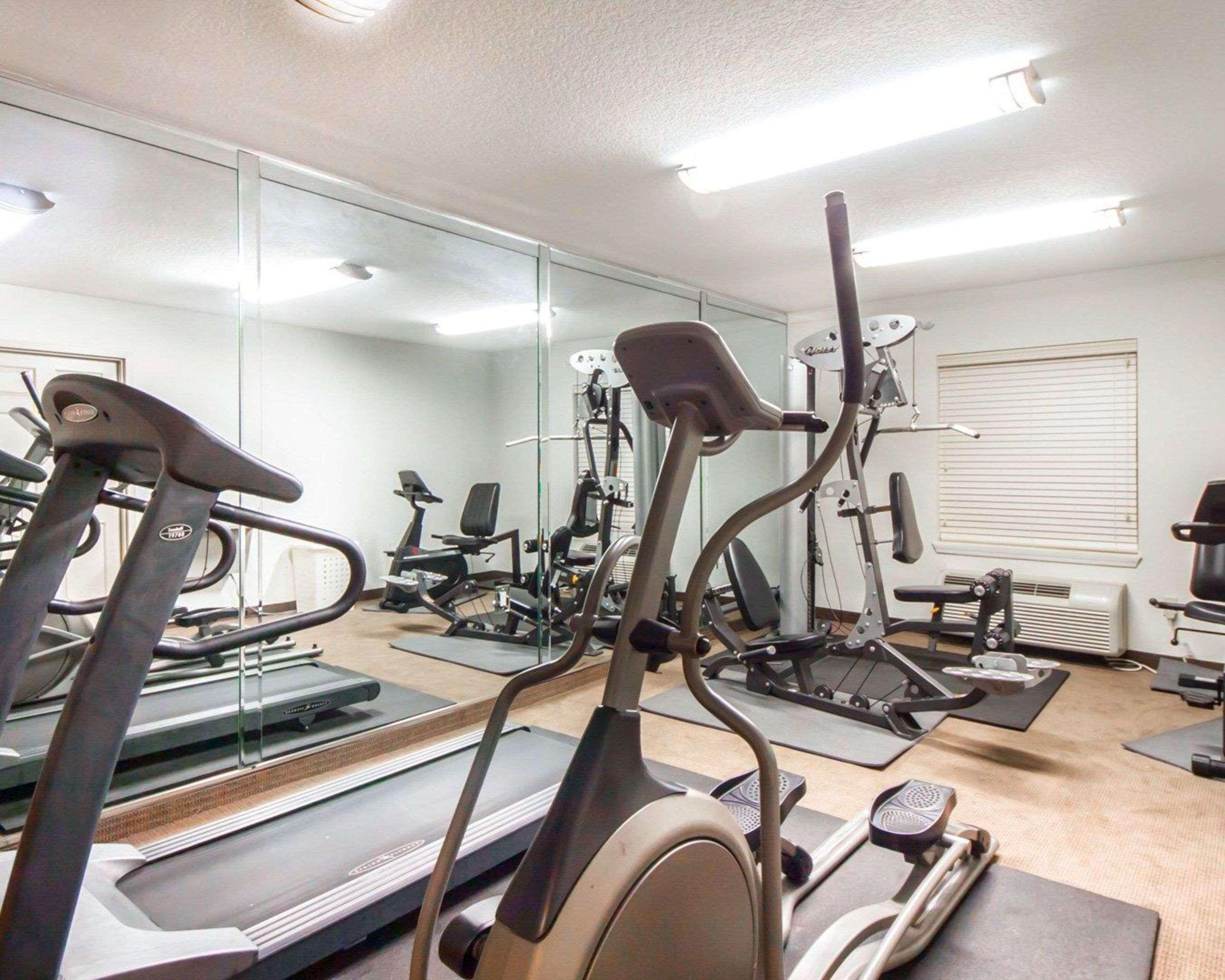 Sleep Inn & Suites Edmond Near University Екстериор снимка