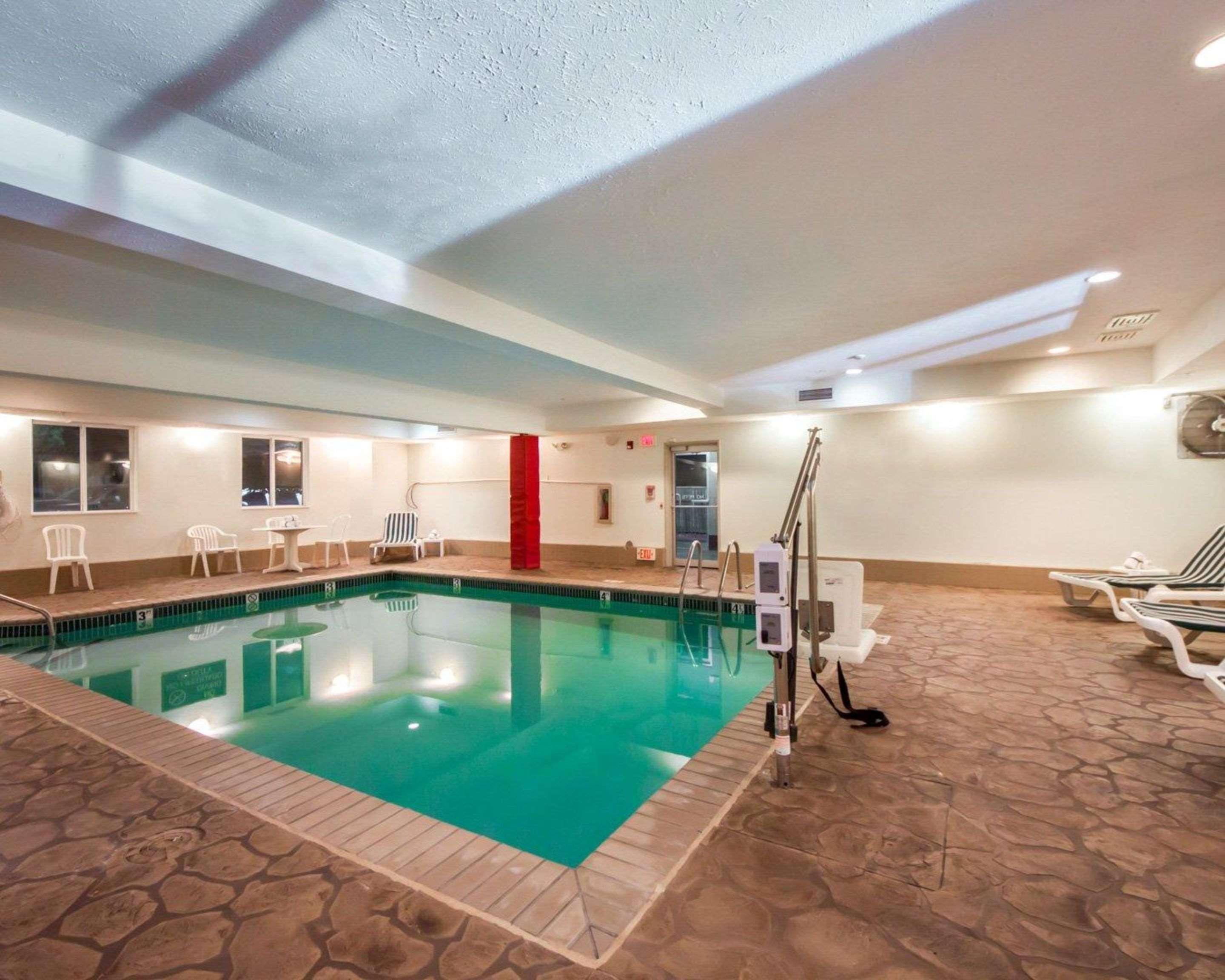 Sleep Inn & Suites Edmond Near University Екстериор снимка