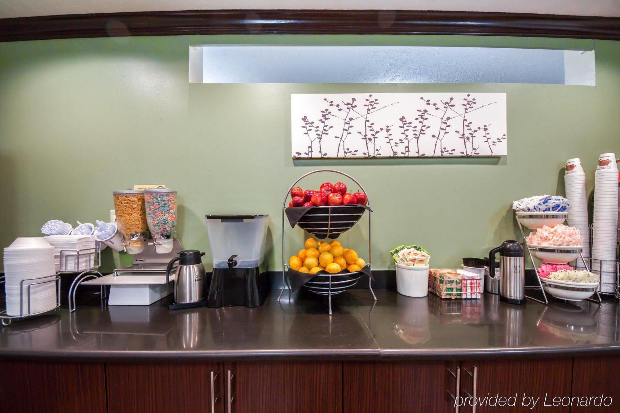 Sleep Inn & Suites Edmond Near University Екстериор снимка