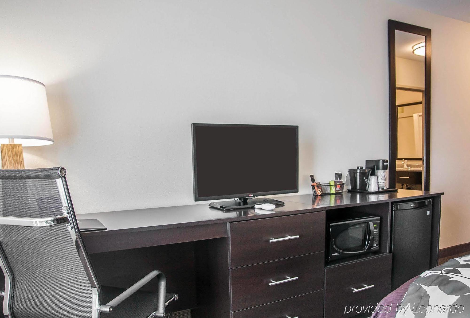 Sleep Inn & Suites Edmond Near University Екстериор снимка